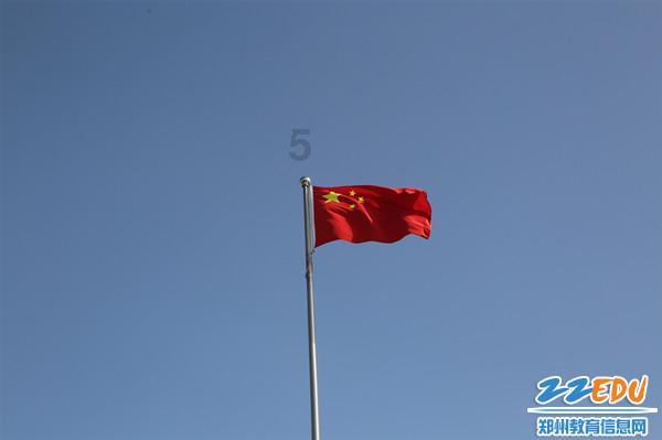 逃出诡异庄园